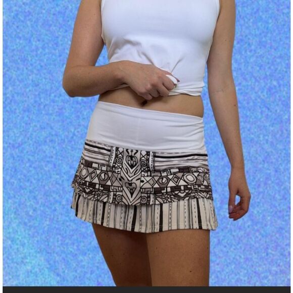 Lucky In Love Skort - Picture 1 of 8